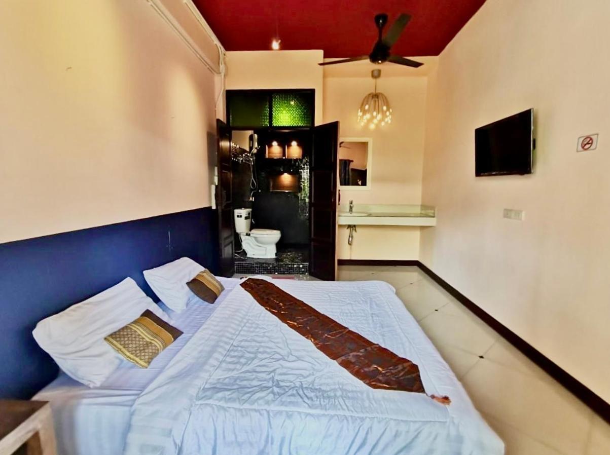 Madera House Chiang Mai Hotel ภายนอก รูปภาพ