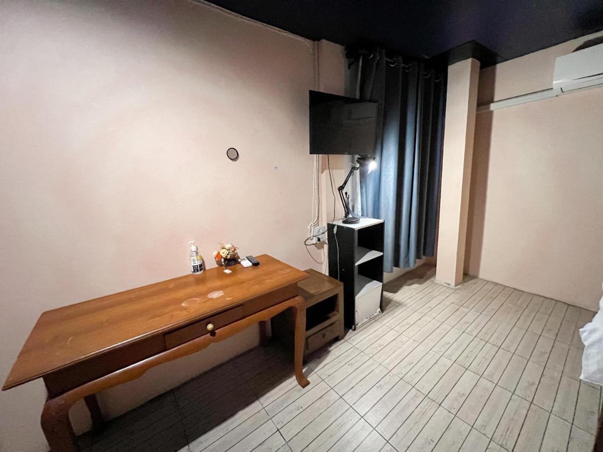 Madera House Chiang Mai Hotel ภายนอก รูปภาพ